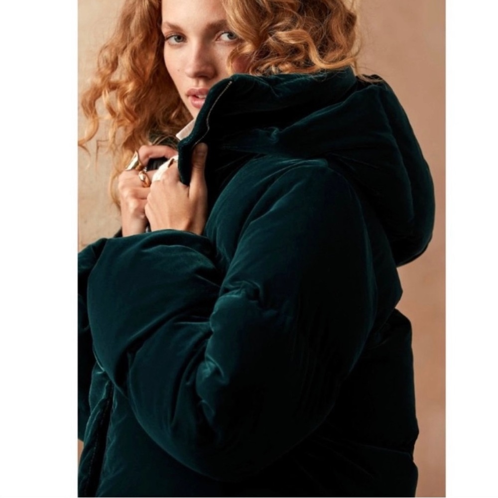 Banana Republic Green Puffer Coat L